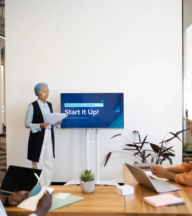 man-participation-training-after-being-hired-his-new-office-job